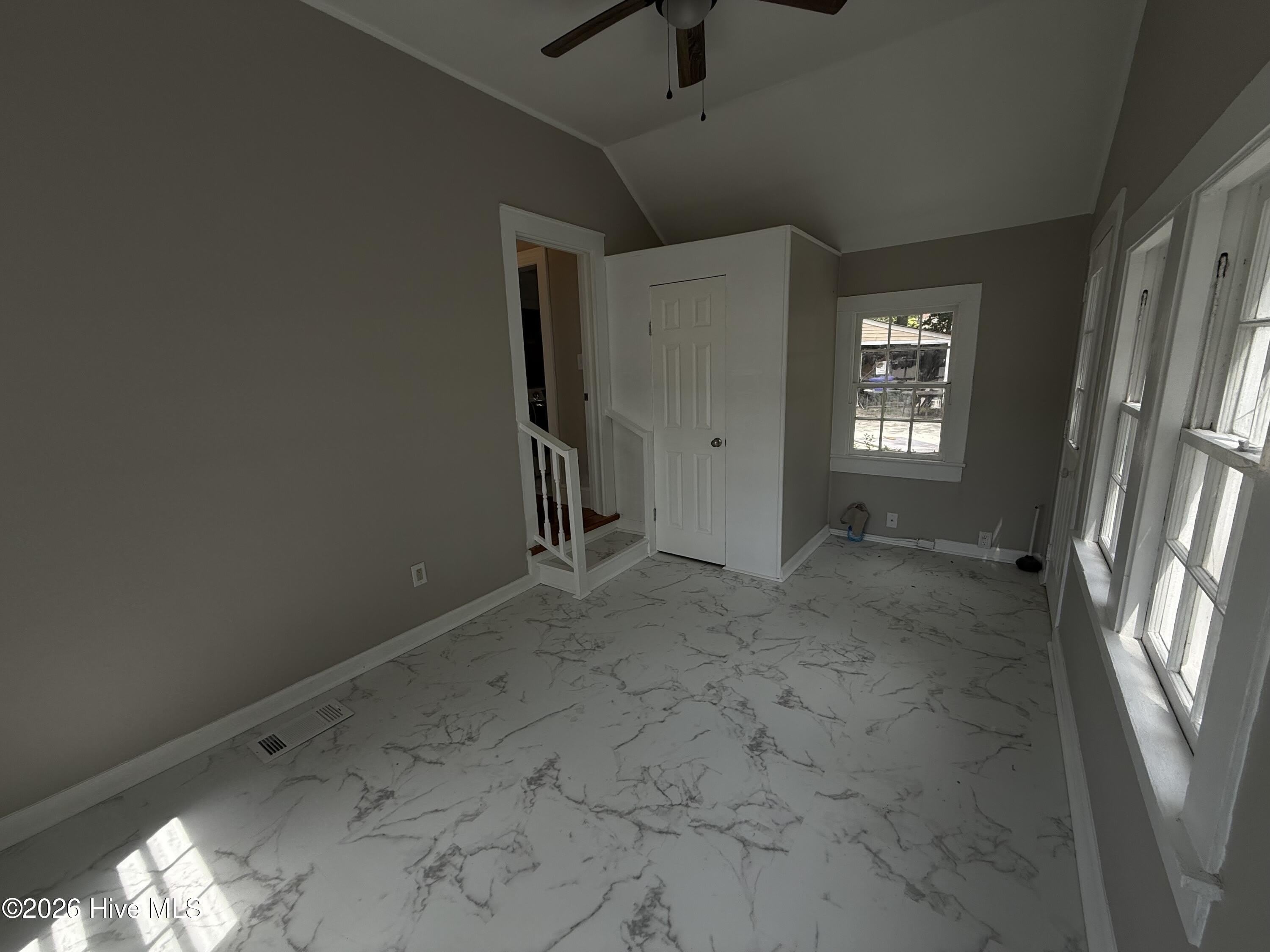 2519 S Memorial Drive – photo 5