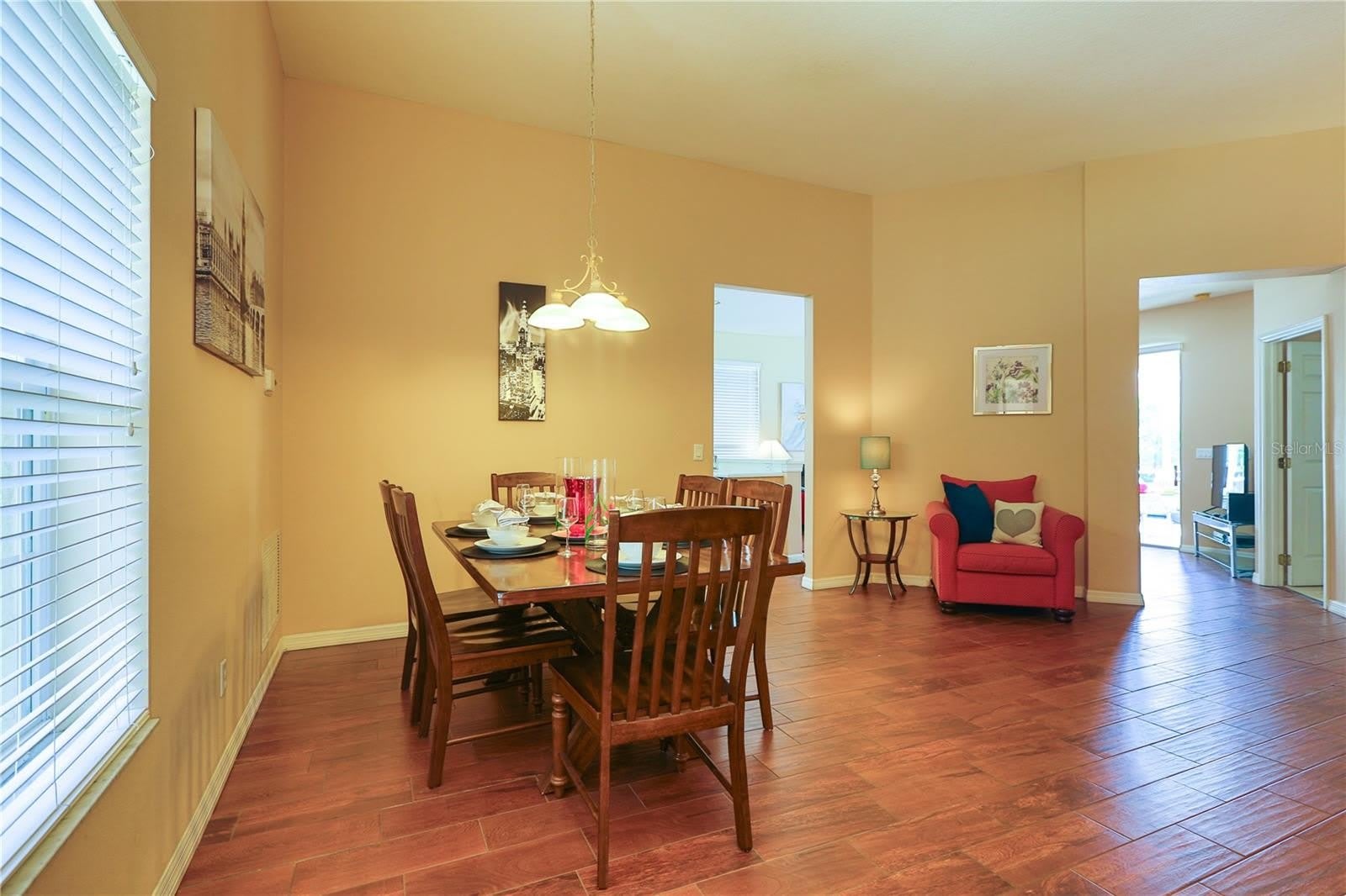 331 HENLEY Circle – photo 3