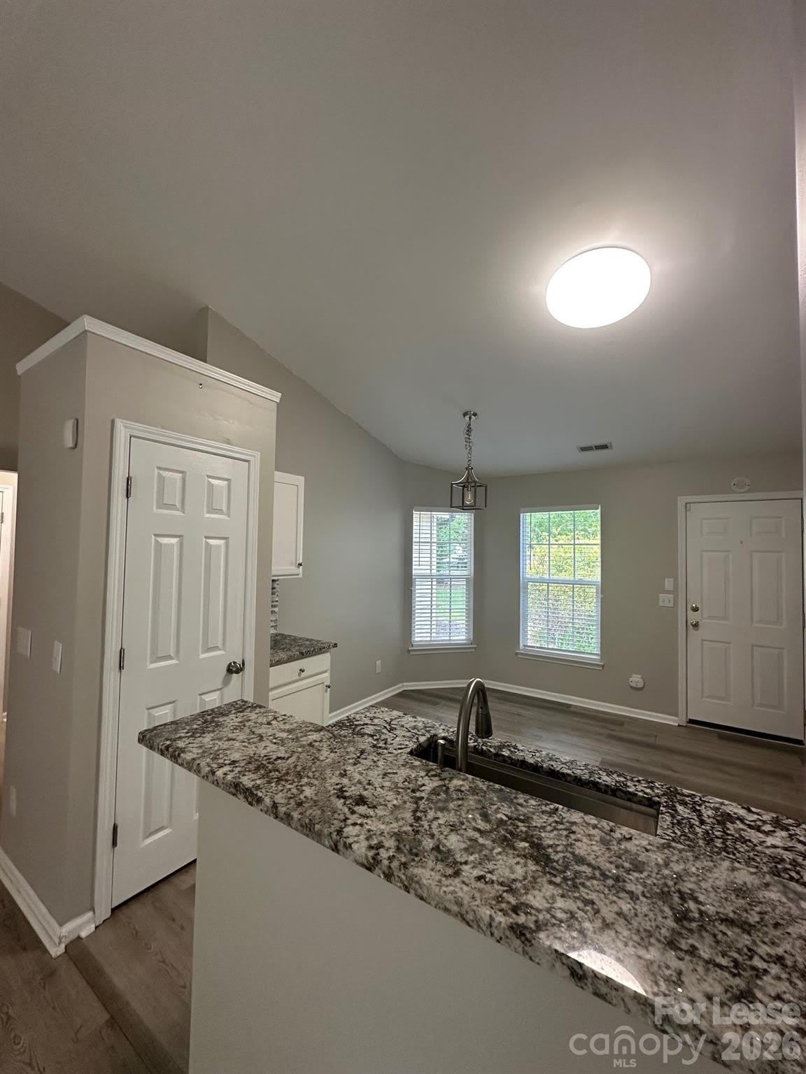 14108 Riding Hill Avenue – photo 5
