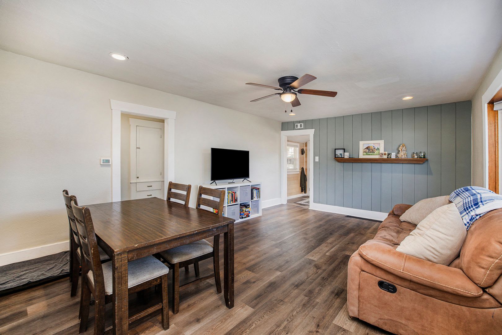 Charming 4Bed/2Bath with Huge Backyard – photo 4