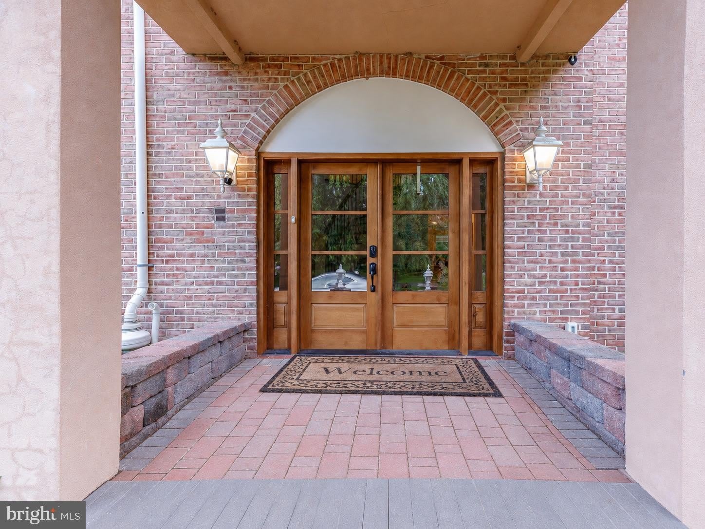1135 ROMSEY Drive – photo 3