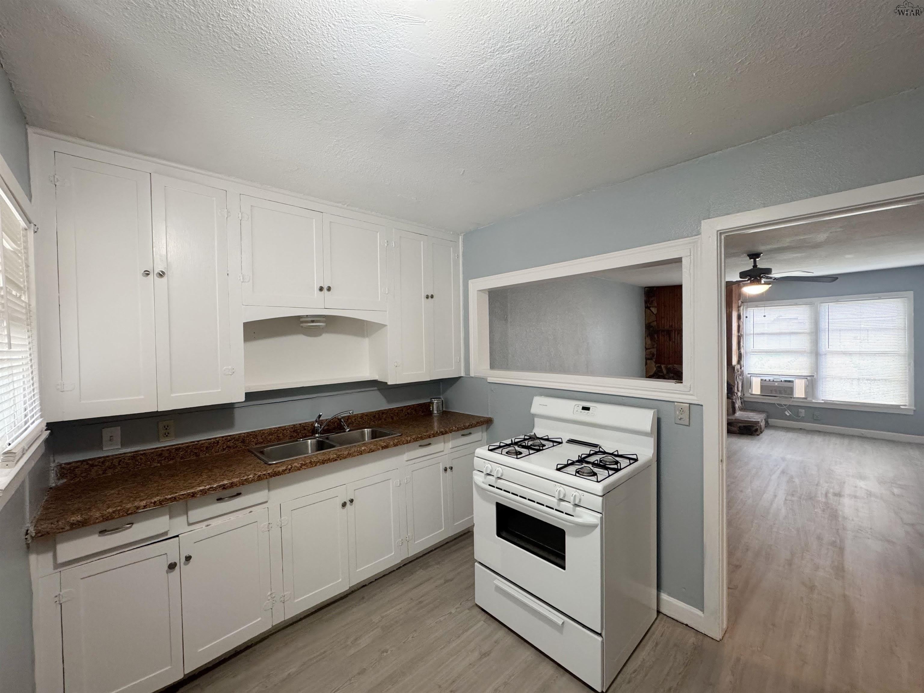 4014 Boren Avenue – photo 4