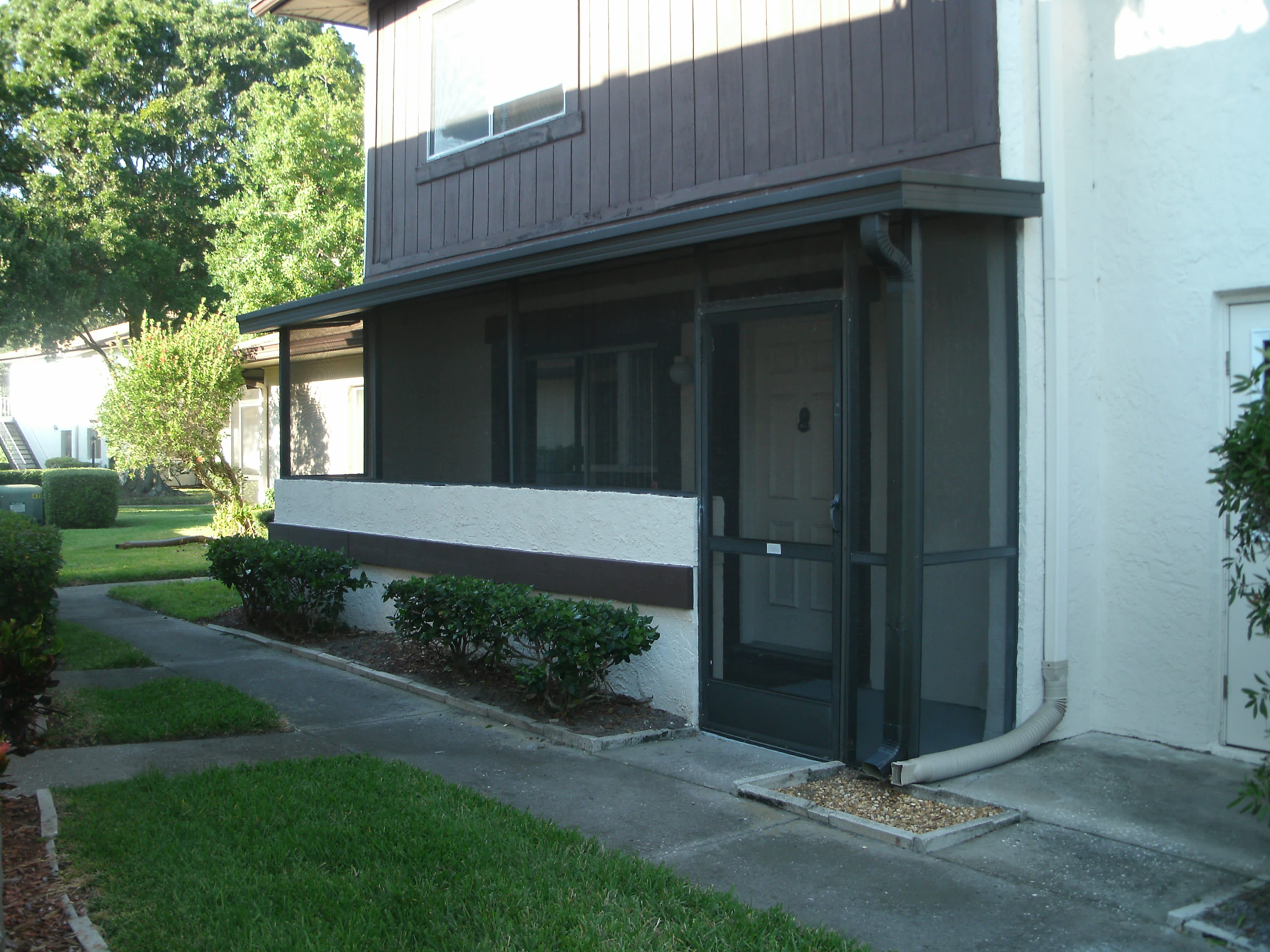 1839 Bough Ave Unit B – photo 2