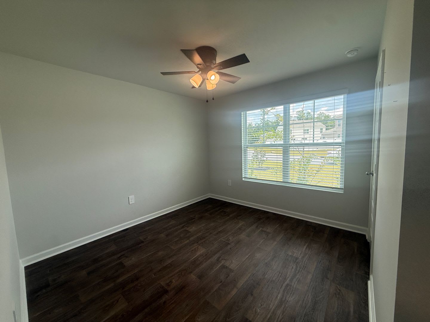 339 ELIZABETH DRIVE – photo 4