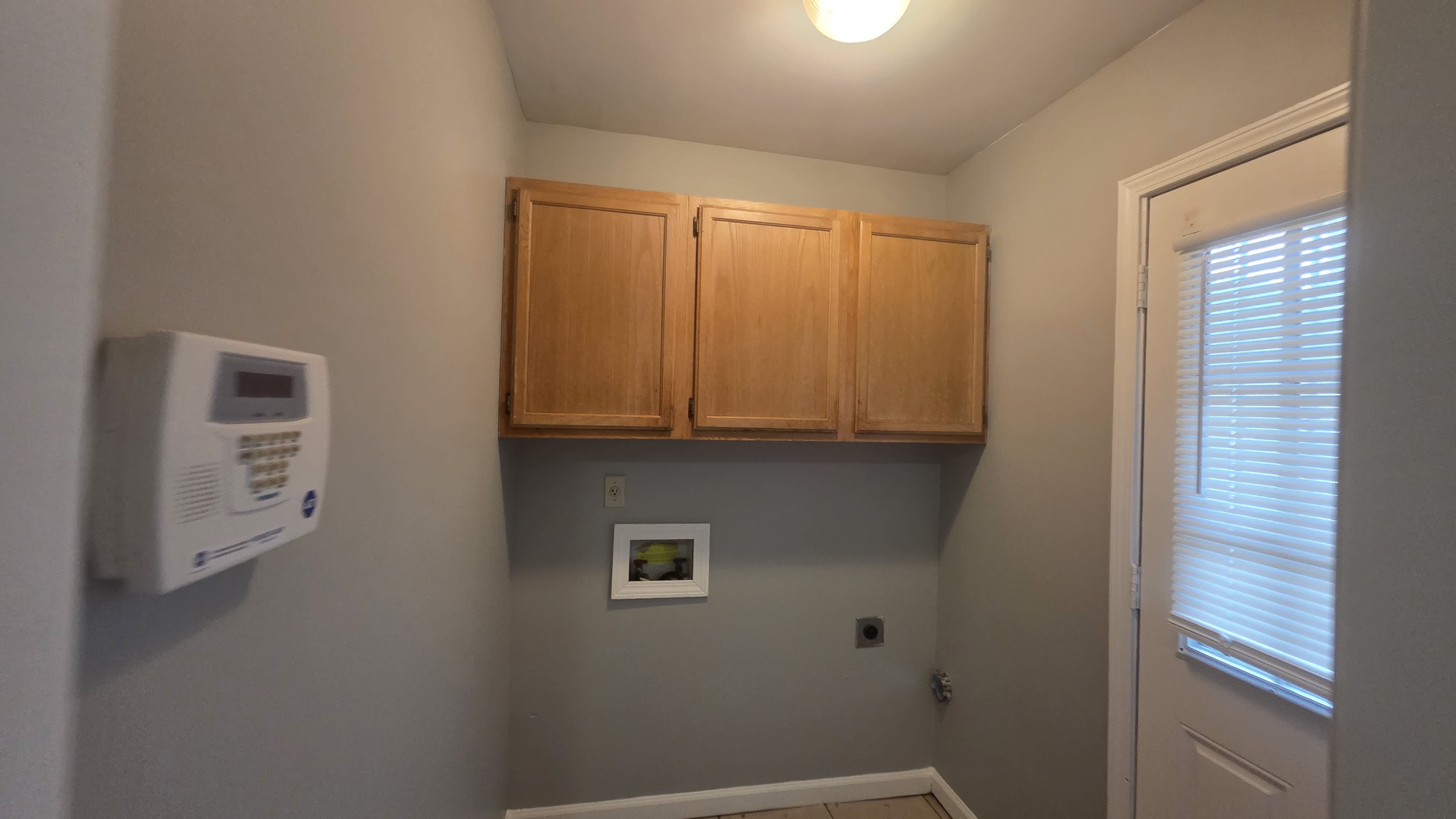 2089 Saint James Dr – photo 4