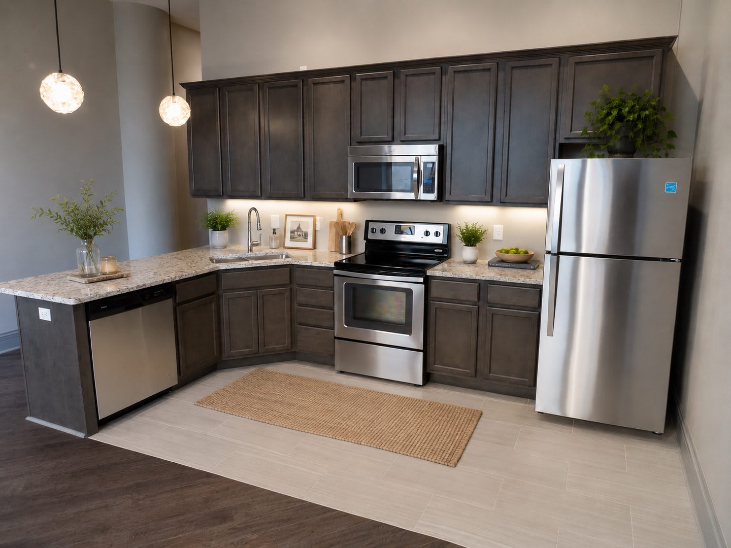 Come live in the Parker Building in Downtown Davenport. – photo 2