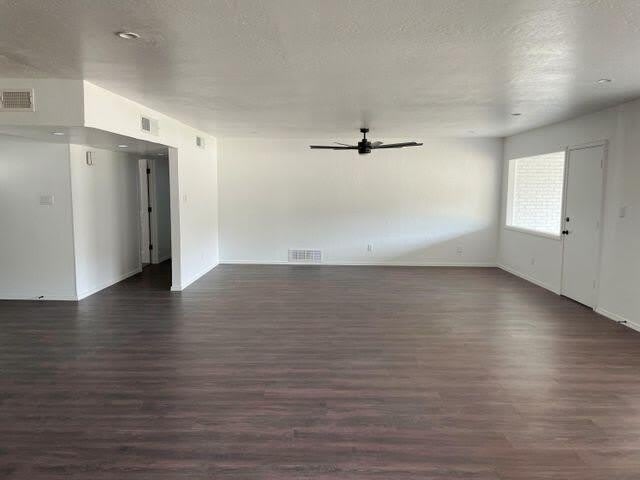 4213 Hampshire Lane – photo 3
