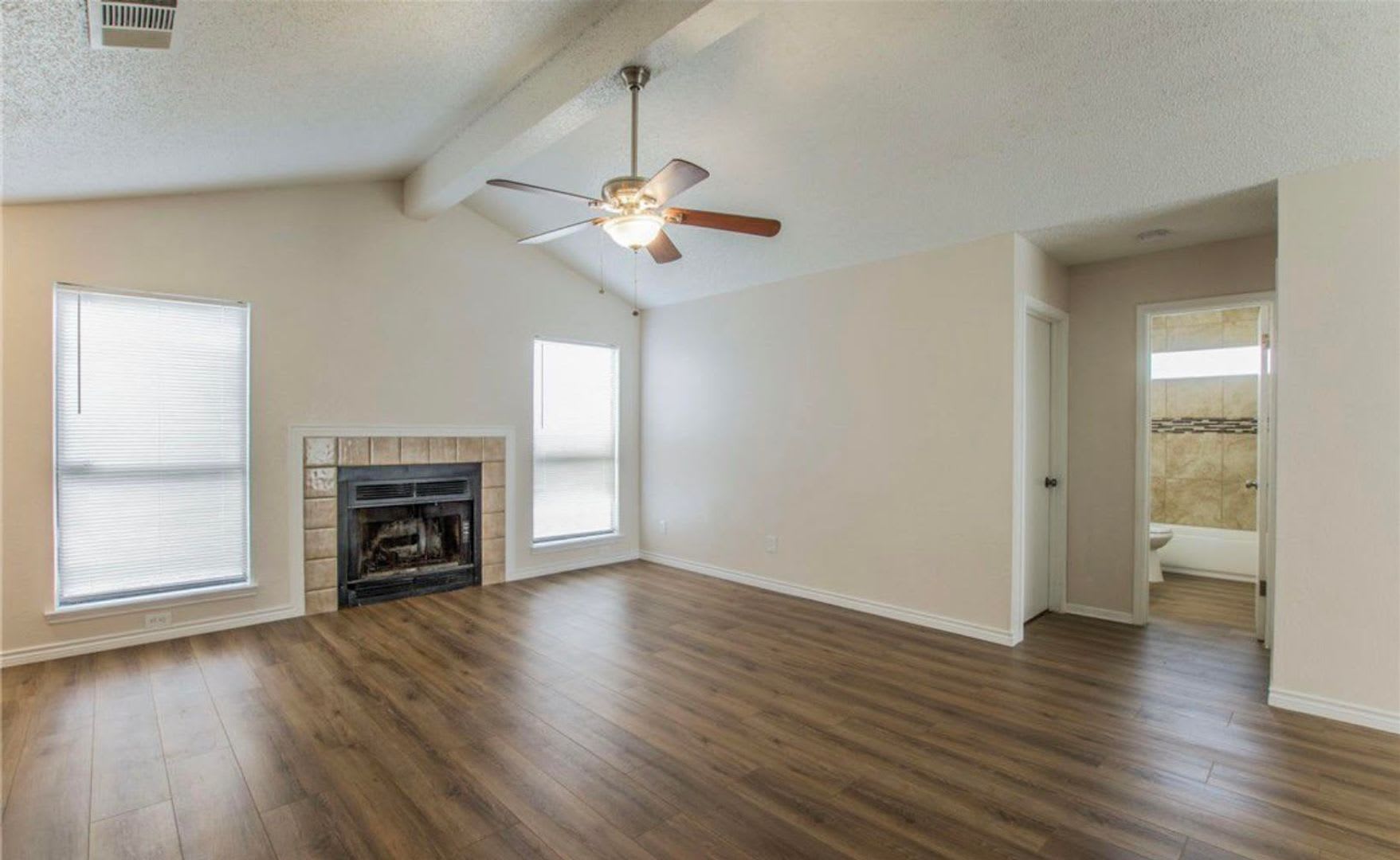 Move In Ready 3 Bedroom Home In Killeen – photo 4