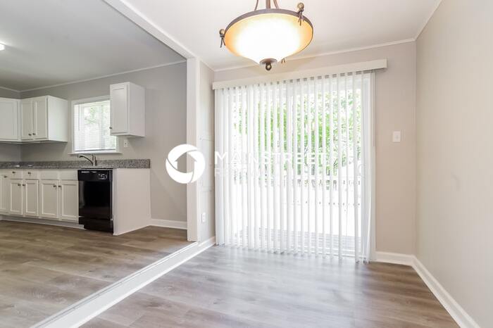 11810 West 69th Street – photo 5