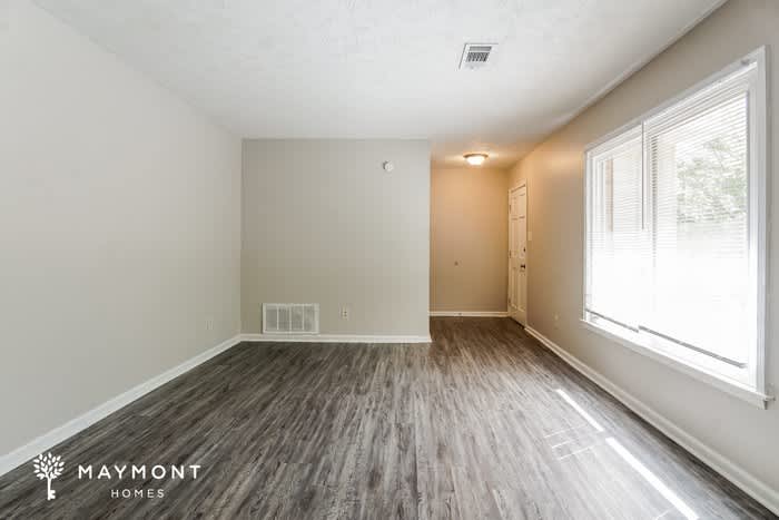 705 Waverly Lane – photo 5