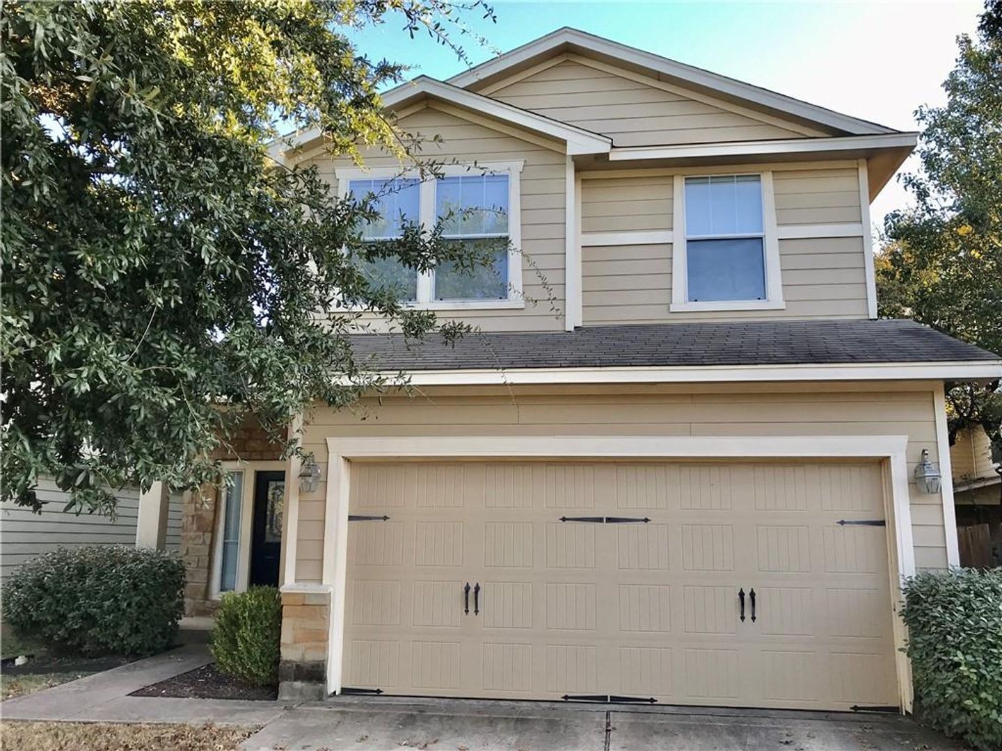 Wonderful 2 Story Home in Parmer Village – photo 2