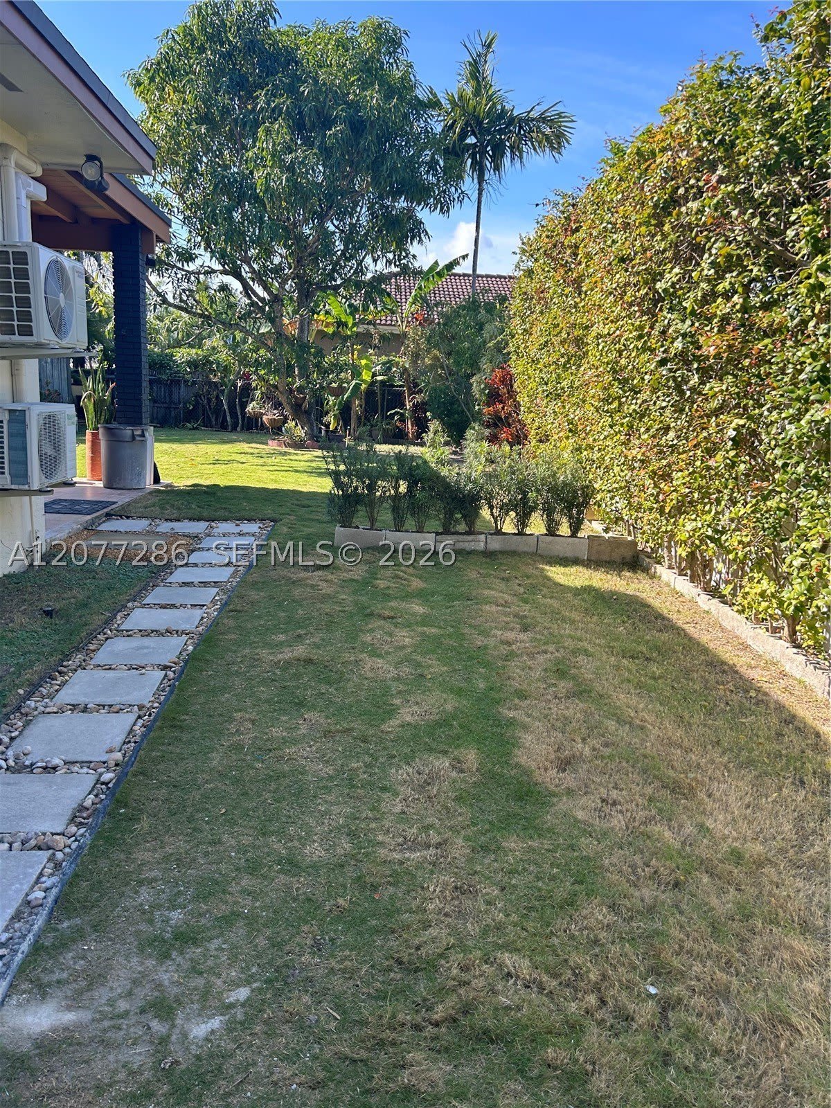 18520 Caribbean Blvd – photo 3