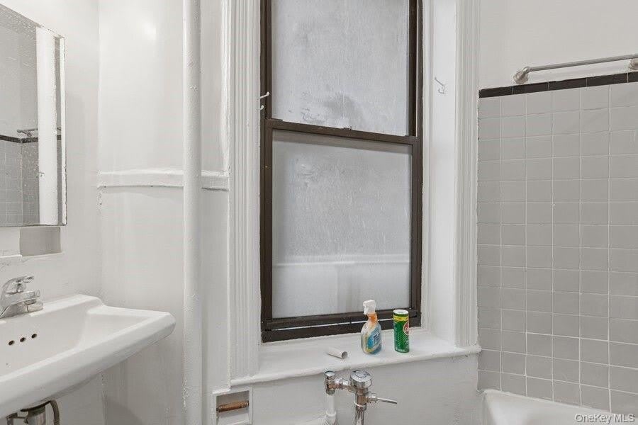 23 GROVE Street – photo 4