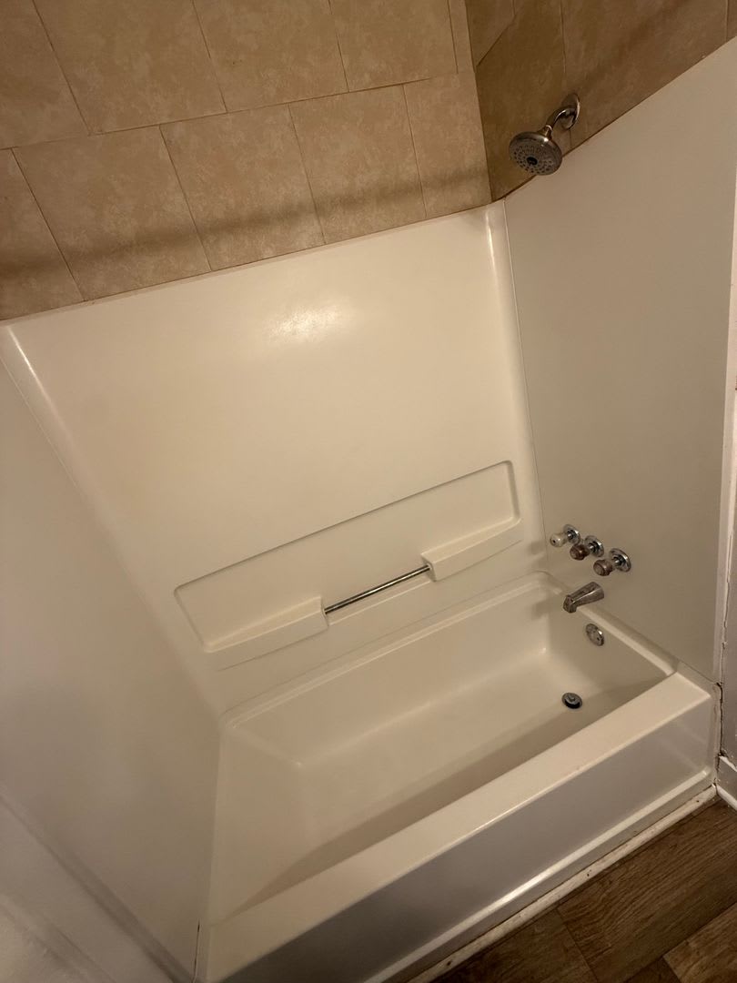 2 Bedroom, 1 Bath House – photo 5