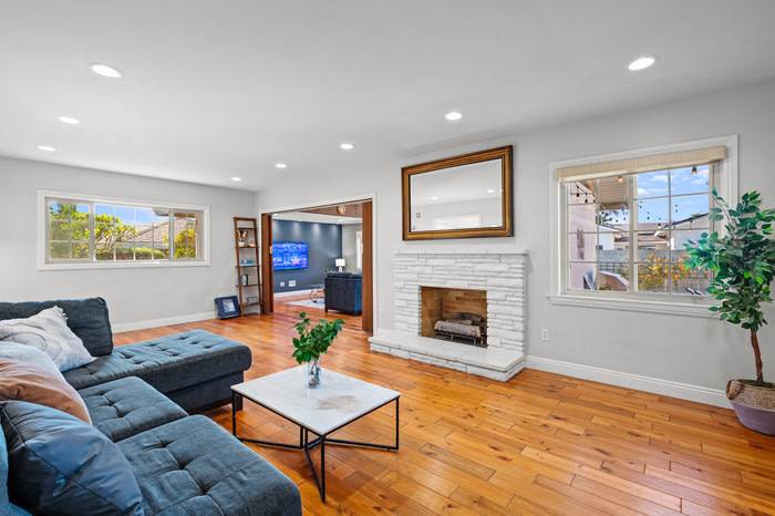 135 Underhill Drive – photo 5