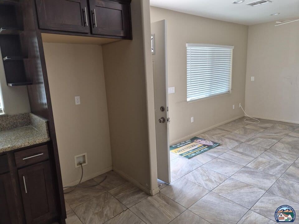 311 N 2nd St – photo 2