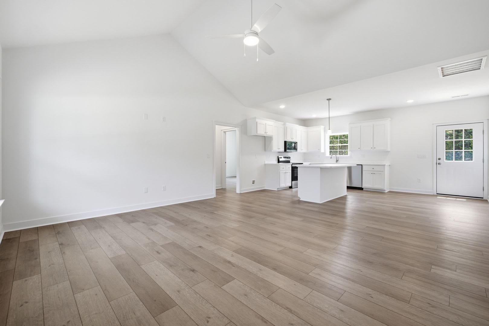 21161 Baileys Lane, S Chesterfield, VA 23803 – photo 5