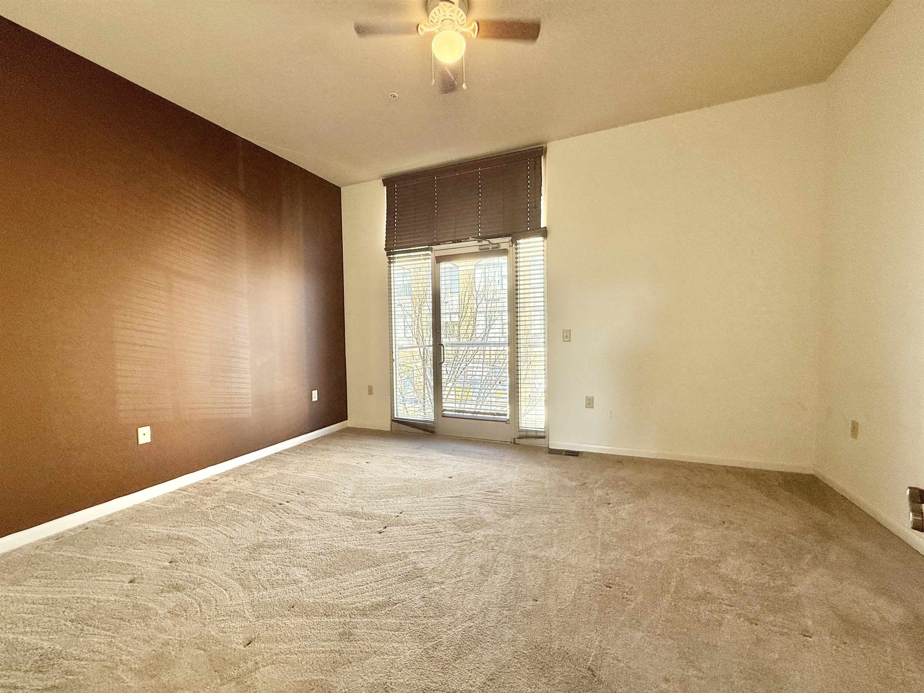449 MONROE Ave – photo 5