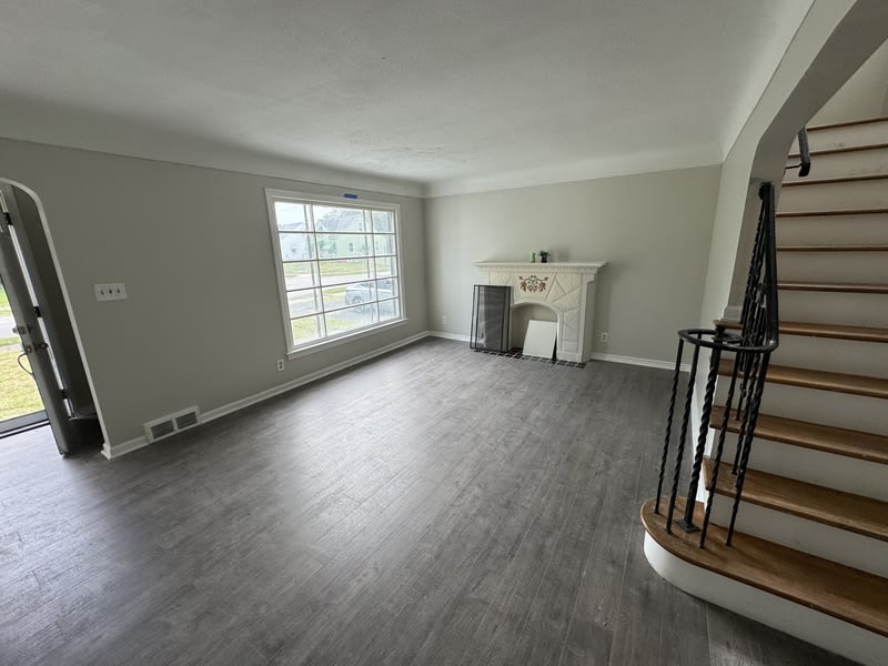 18801 Invermere Avenue – photo 4