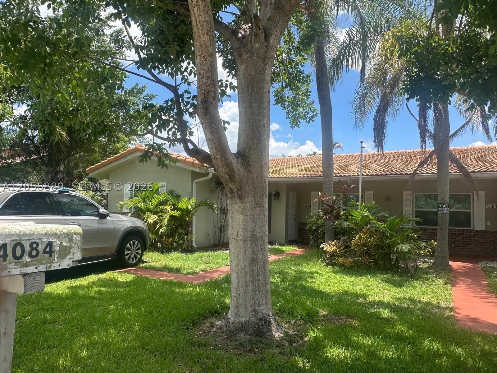 4084 Coral Springs Dr – photo 4