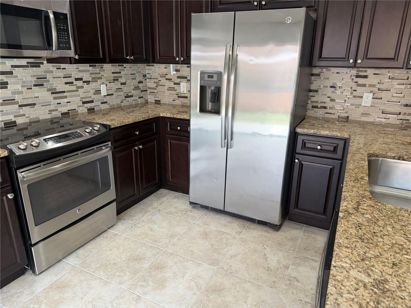 1737 Sommarie Way – photo 4
