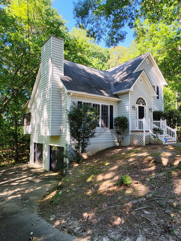 3718 Memorial Parkway Northwest – photo 2