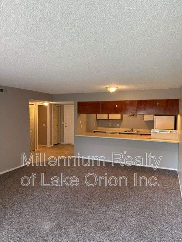 Village Apartments Of Oxford – photo 5