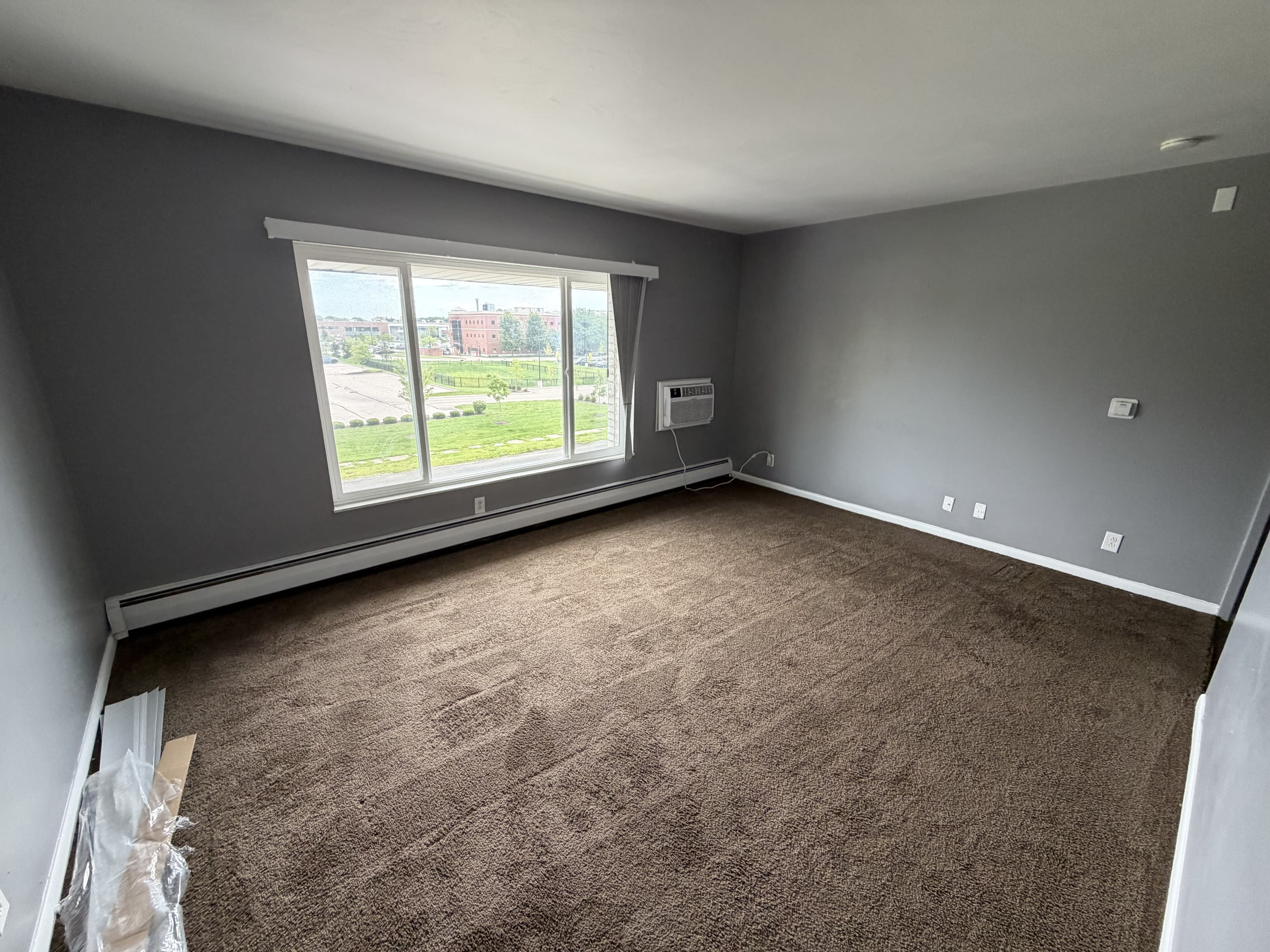 3161 Northwood Ave. – photo 3