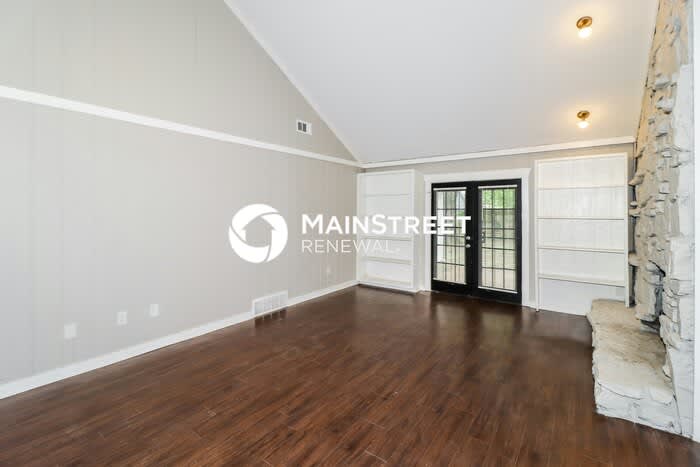 6705 Silhouette Avenue – photo 3