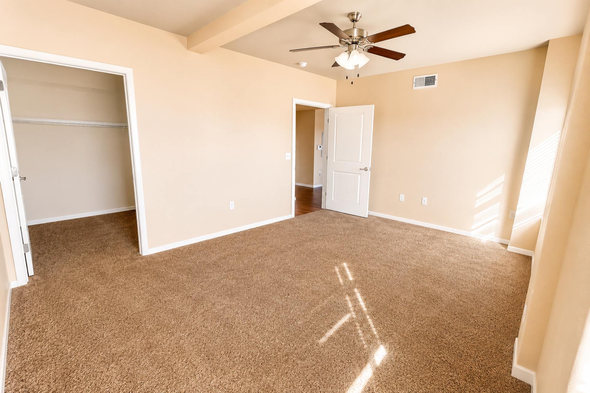 Modern Downtown Living at Dale Lofts – photo 3