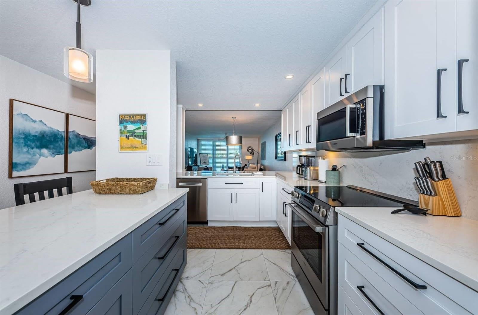 6083 BAHIA DEL MAR Circle – photo 5