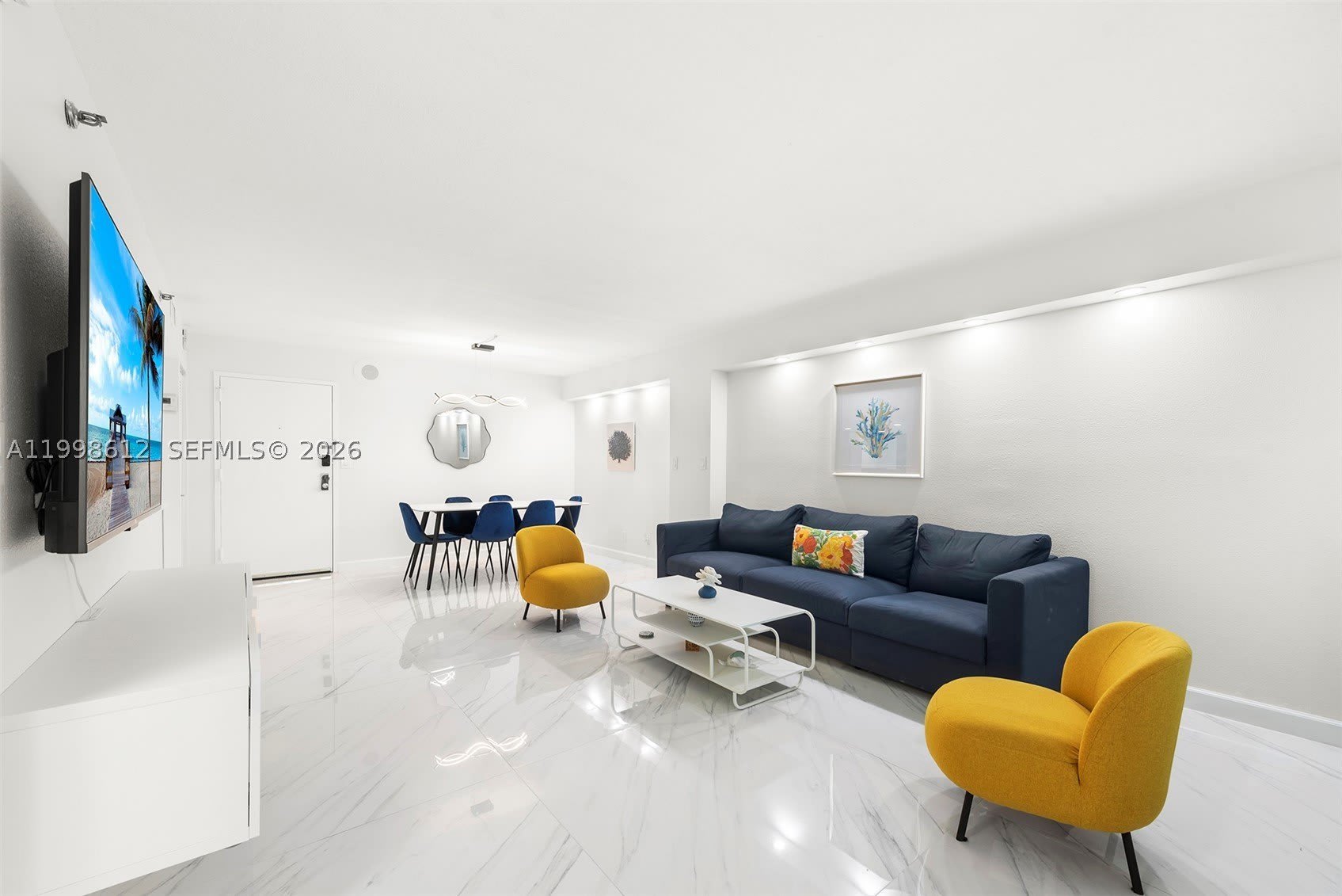 2401 Collins Ave – photo 4