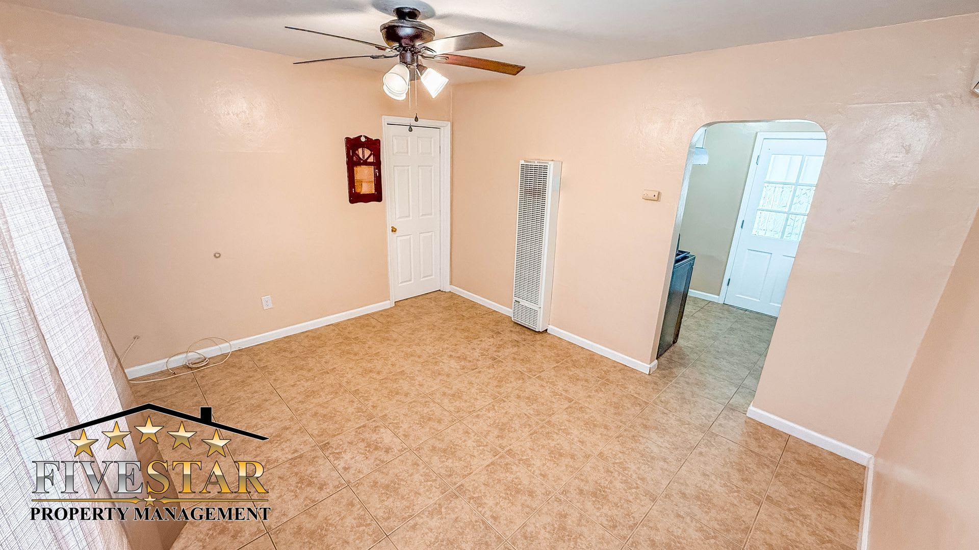 Front House for Rent on 912 Bradshaw Street – photo 5