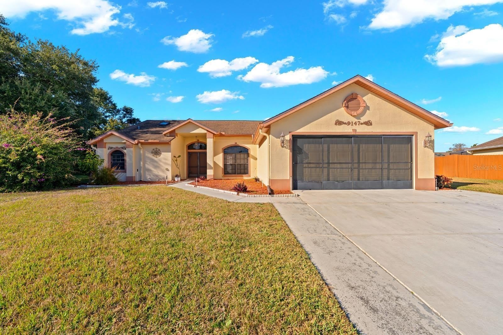 9147 DUFFER Court – photo 1