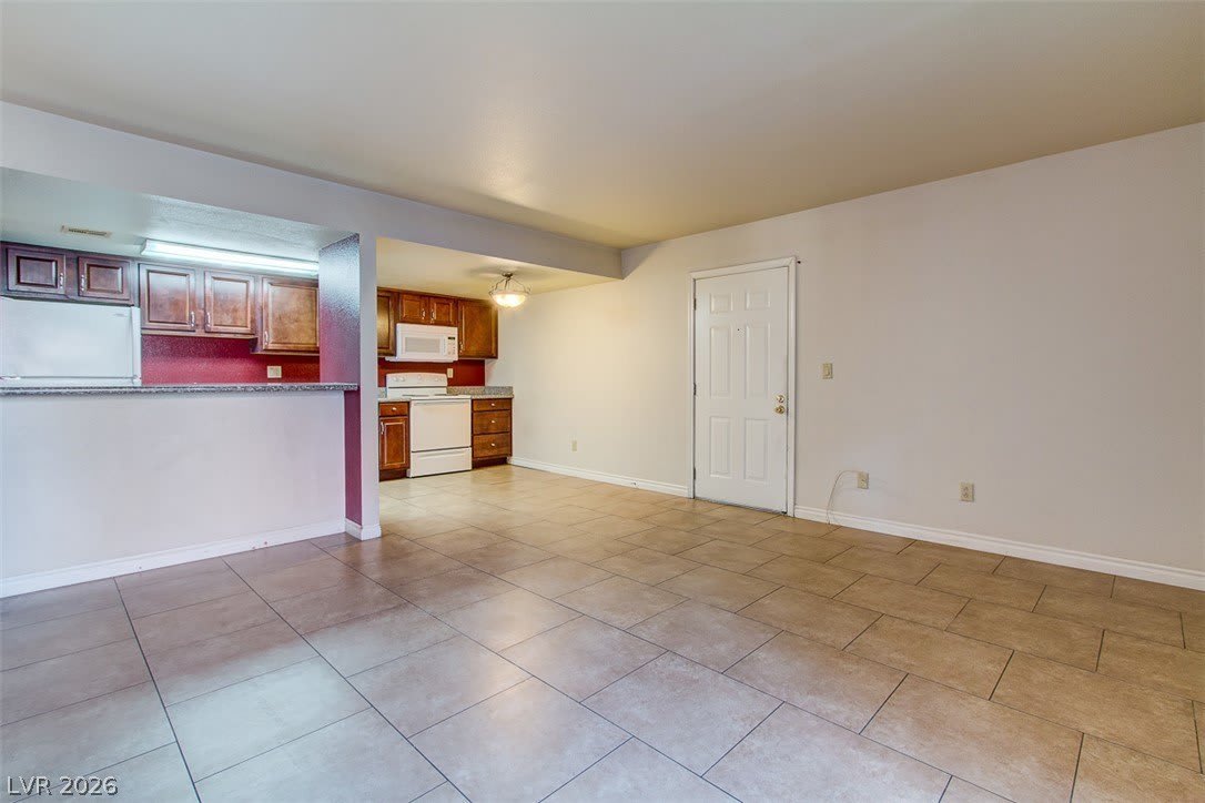 5273 Indian River Drive – photo 3