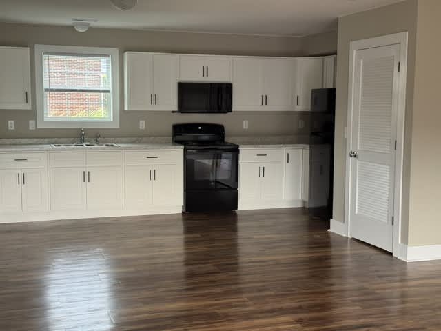 1355 Woodlawn Road 406 406 – photo 2