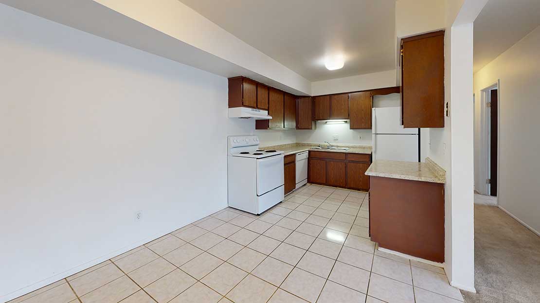 Whitehall Apartments – photo 5