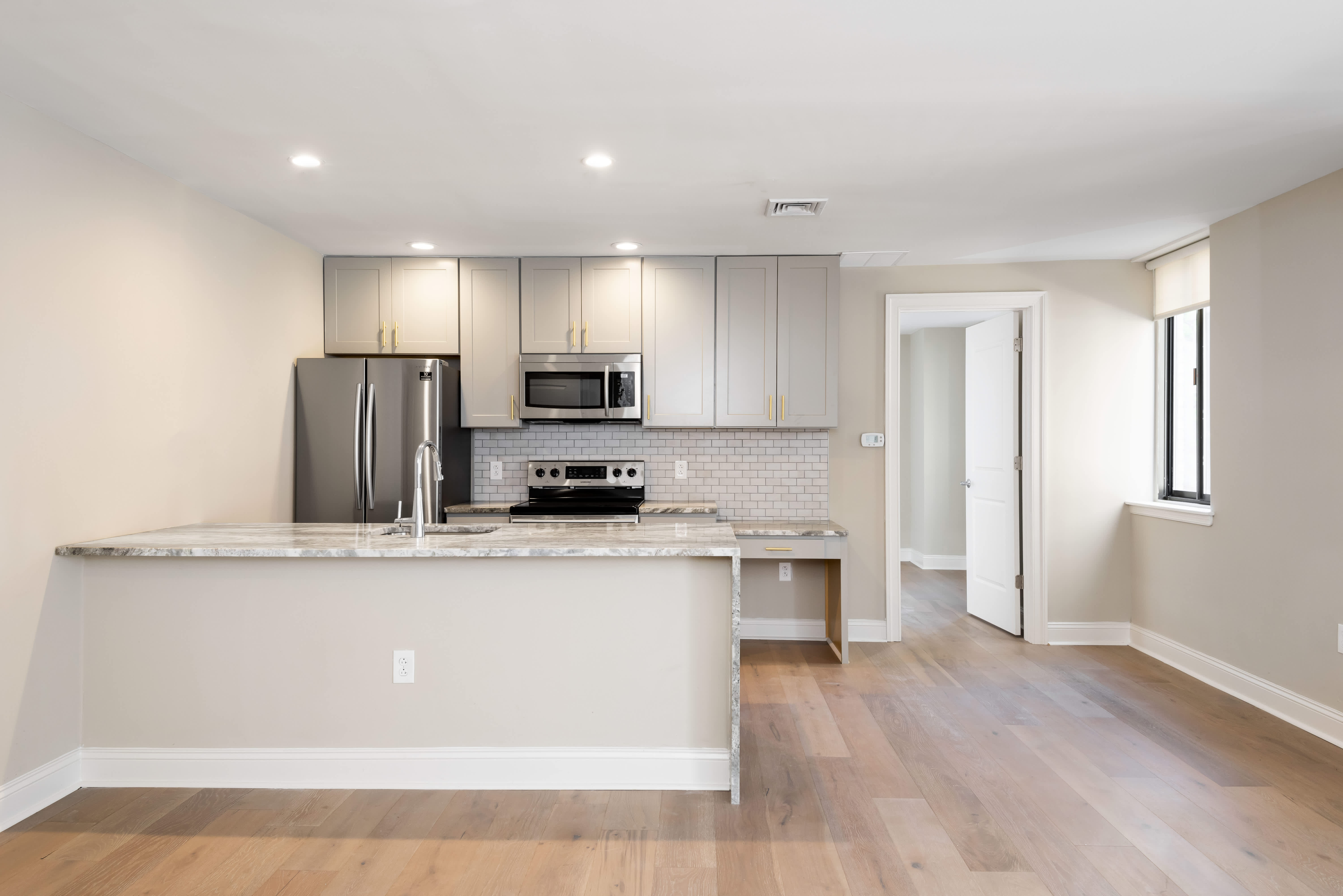 222 Rittenhouse – photo 1