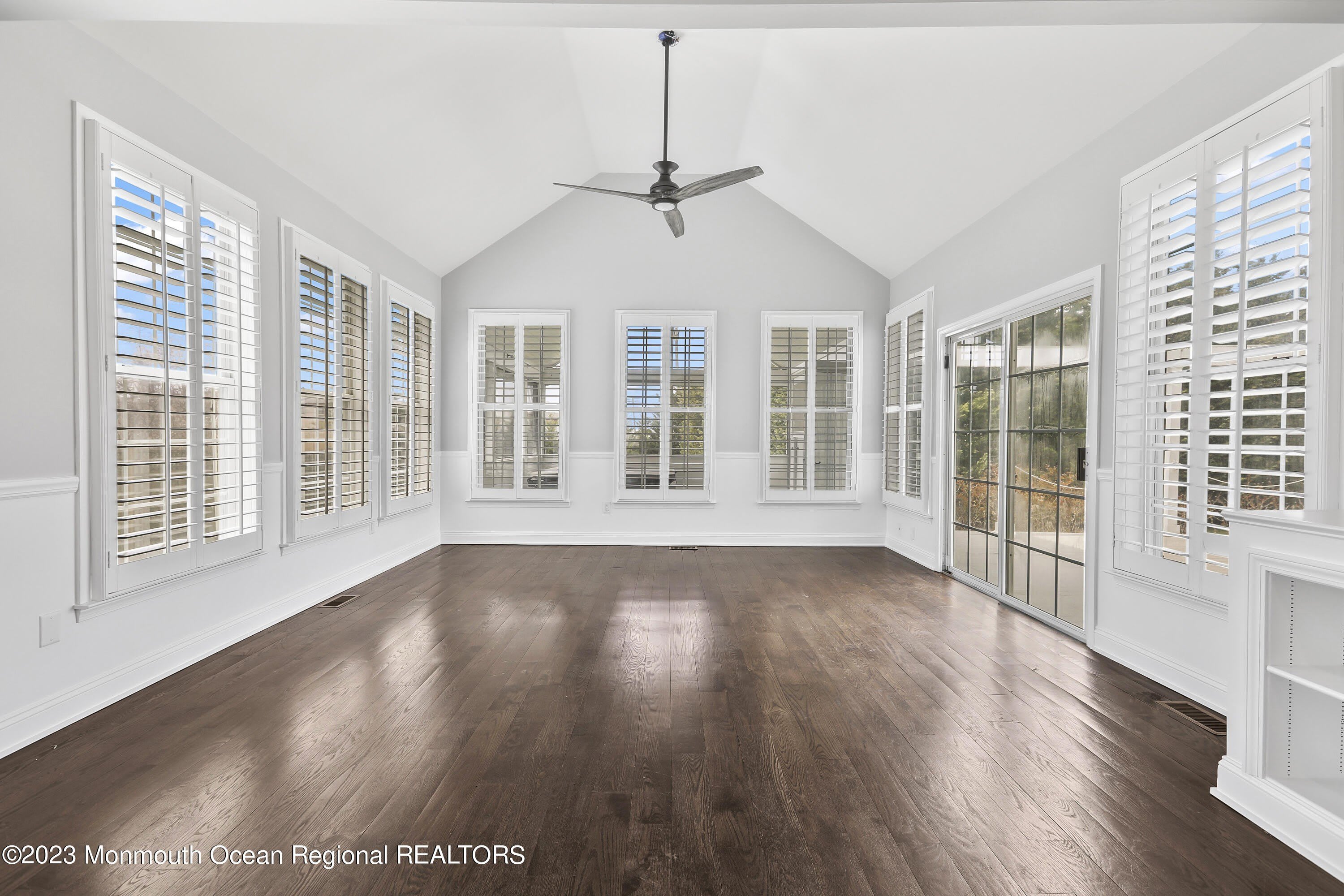 74 Seaview Avenue – photo 3
