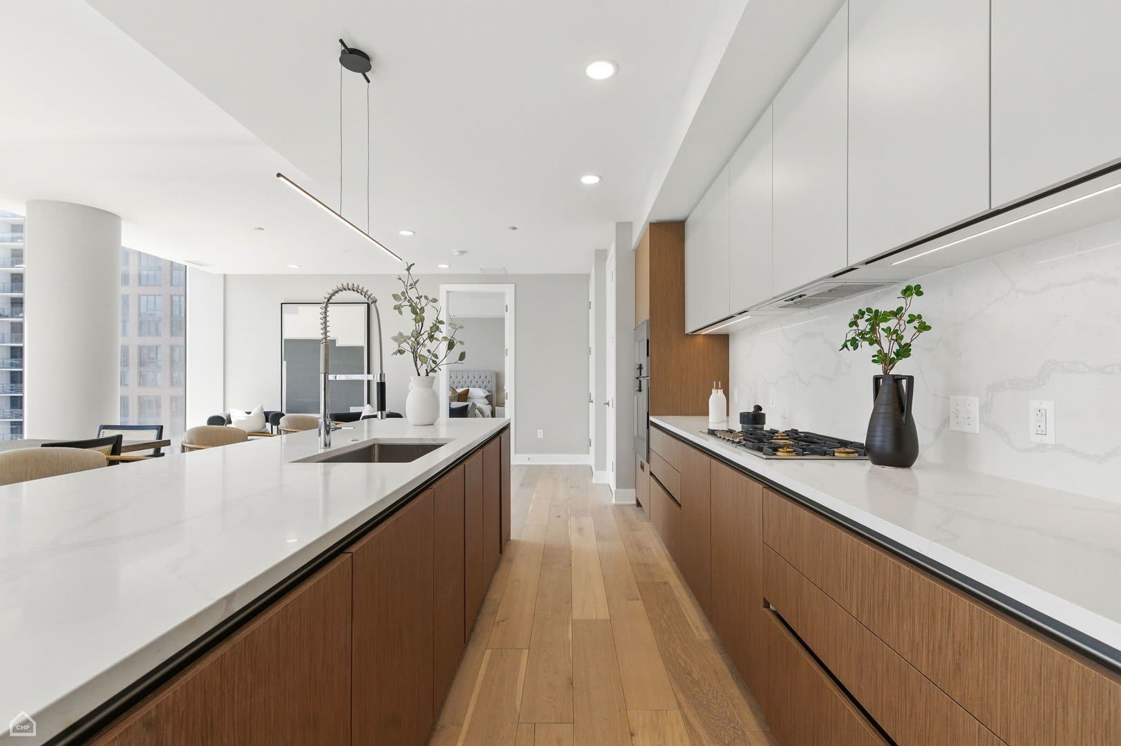 146 W Erie Street – photo 4