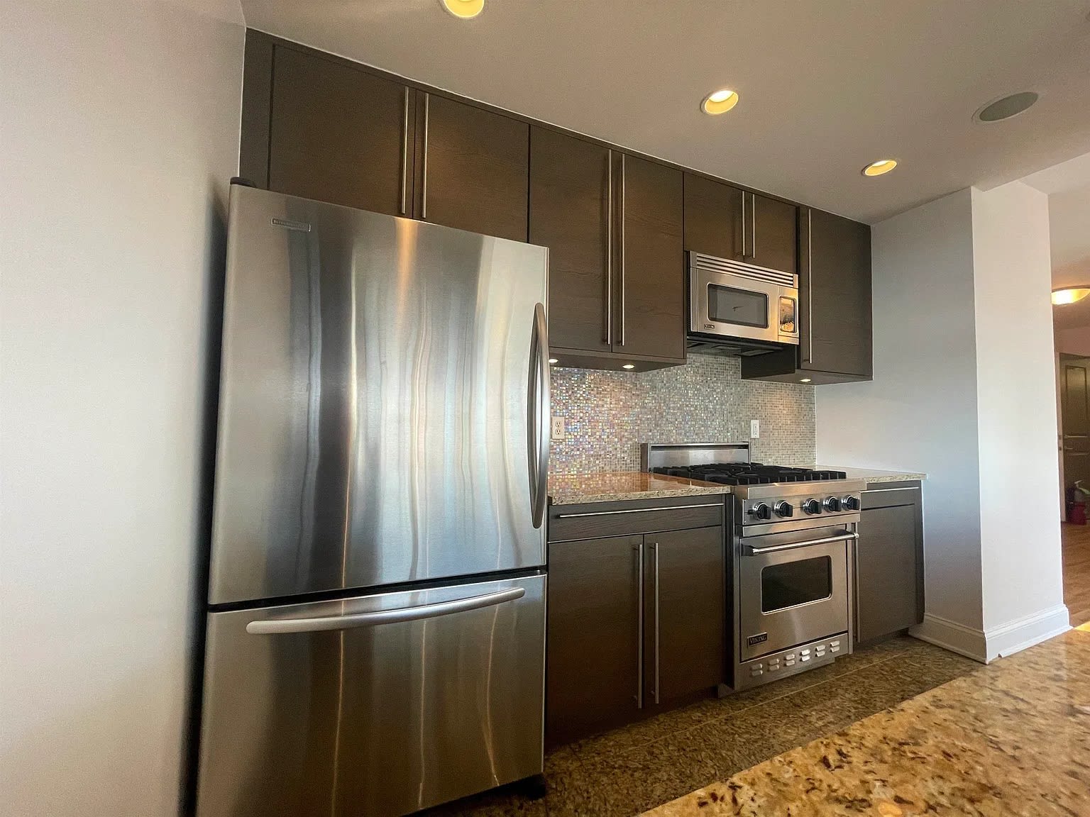 10 Regent St Apt 416 – photo 5