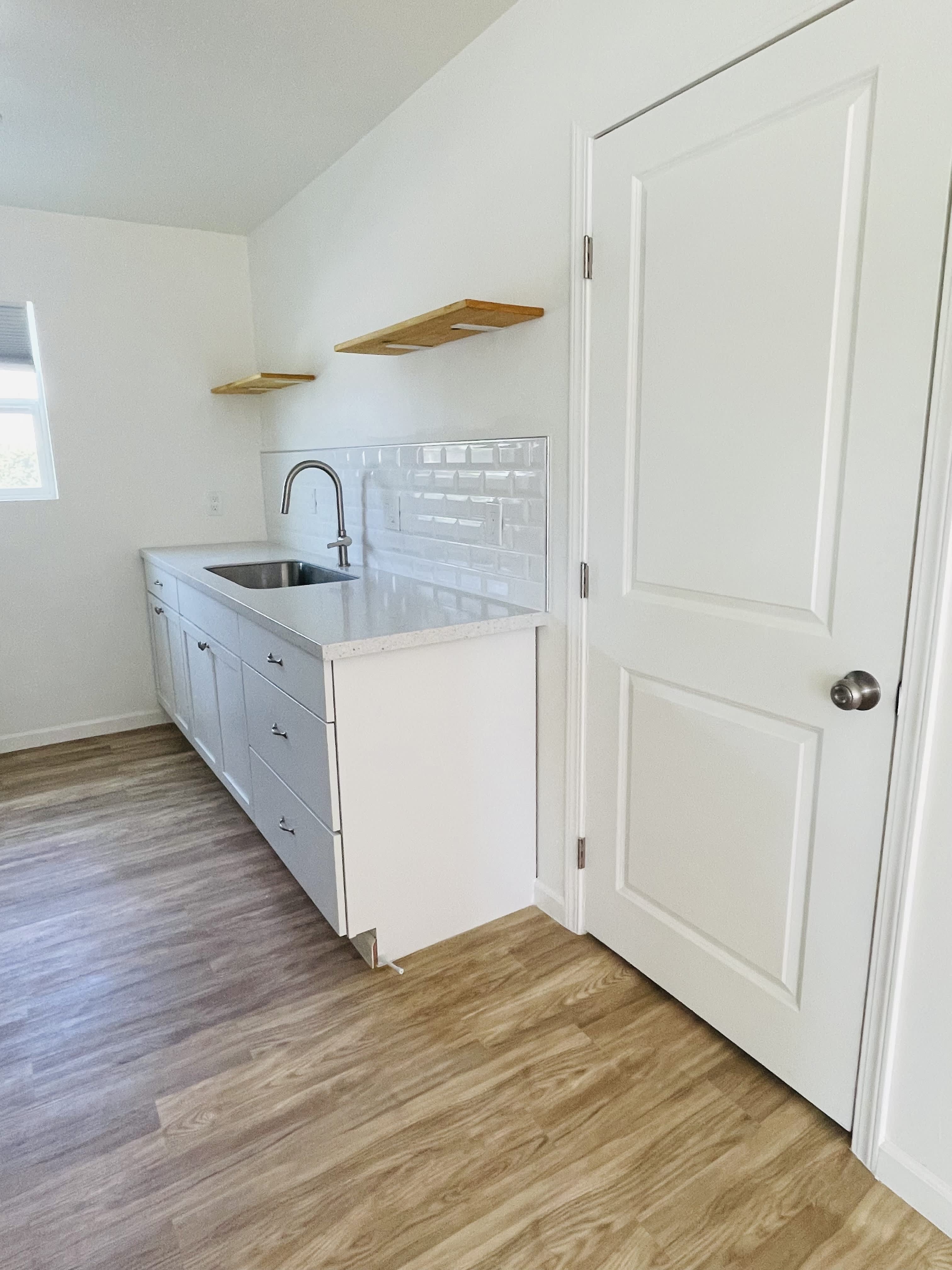 5622 Monterey Road – photo 3
