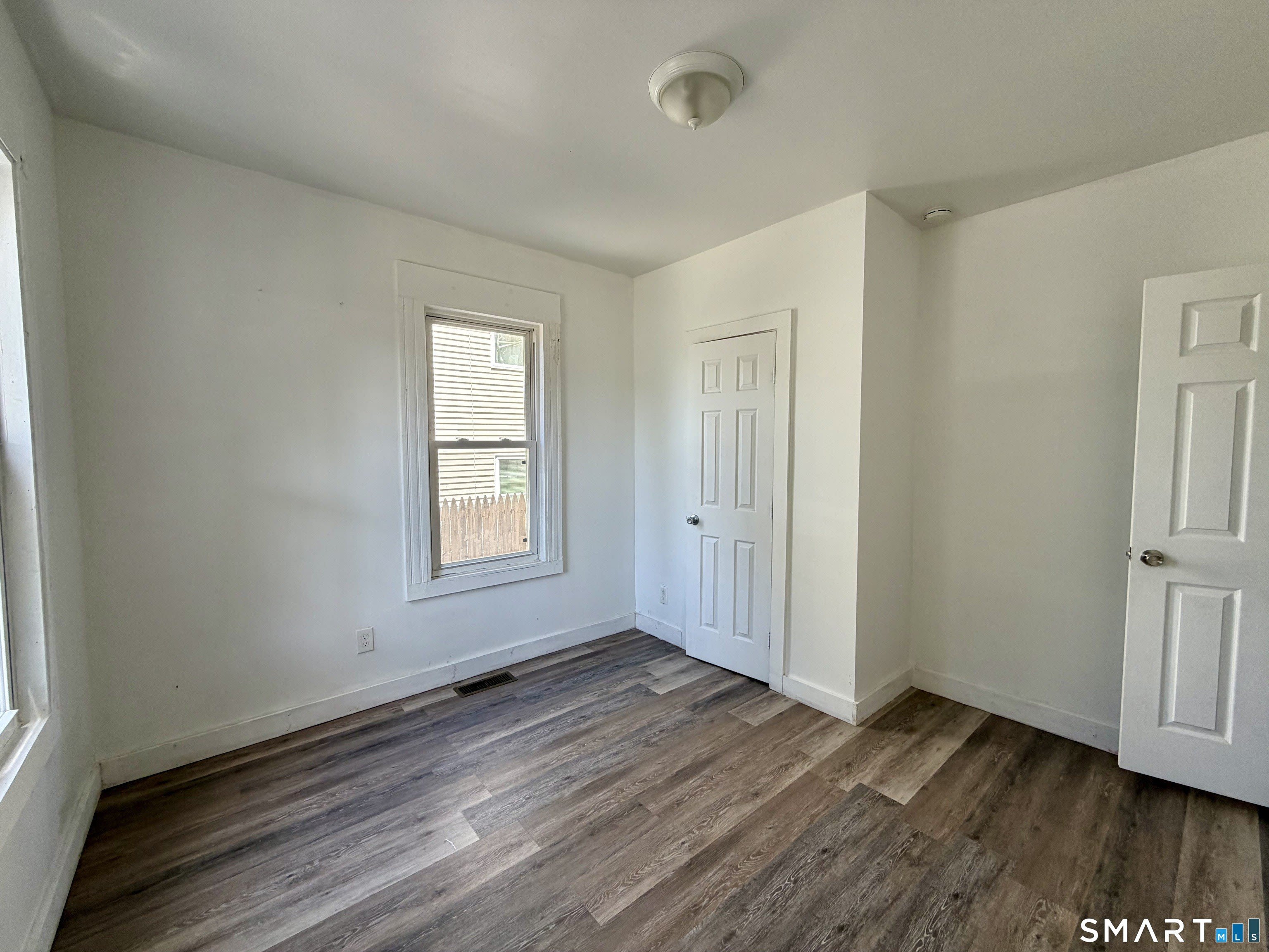 265 Bunnell Street – photo 4