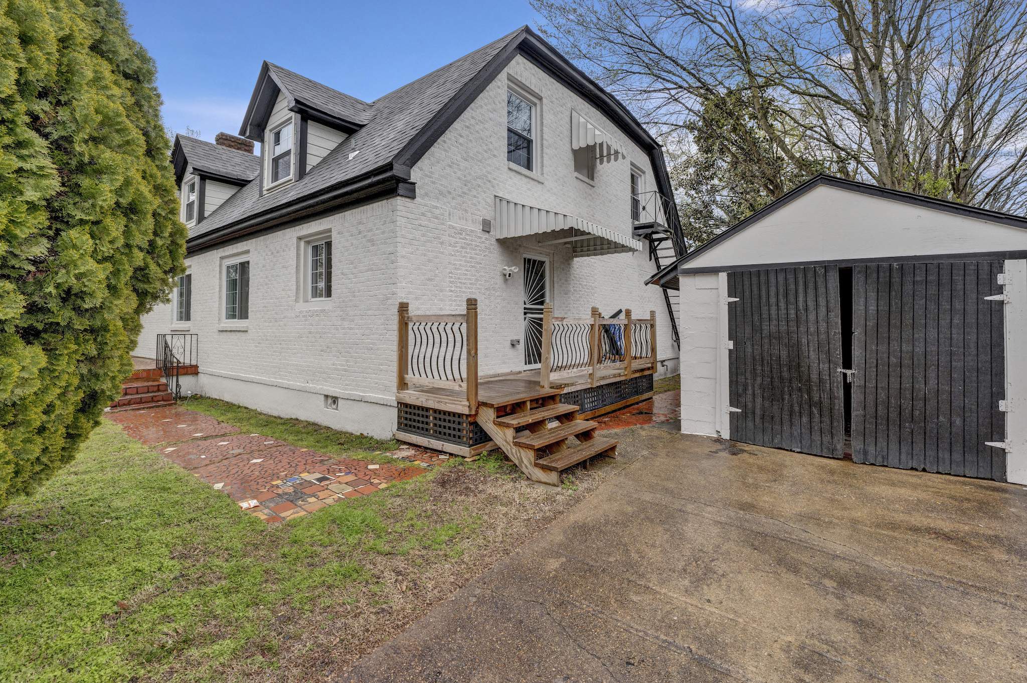 909 S Mclean Blvd – photo 4
