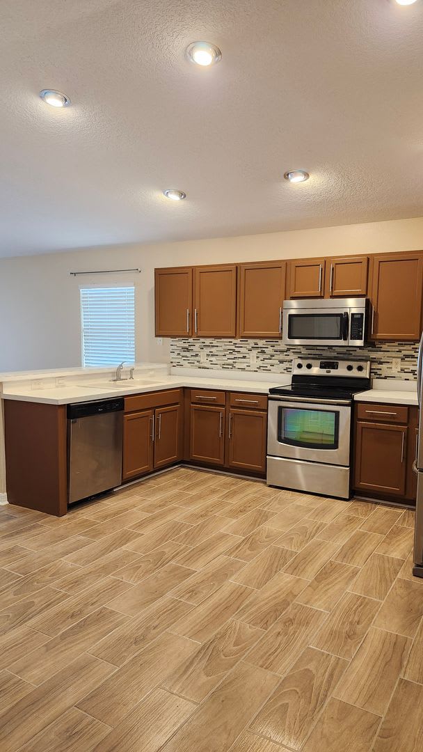 Great 3 bedroom 2 bath home. – photo 3