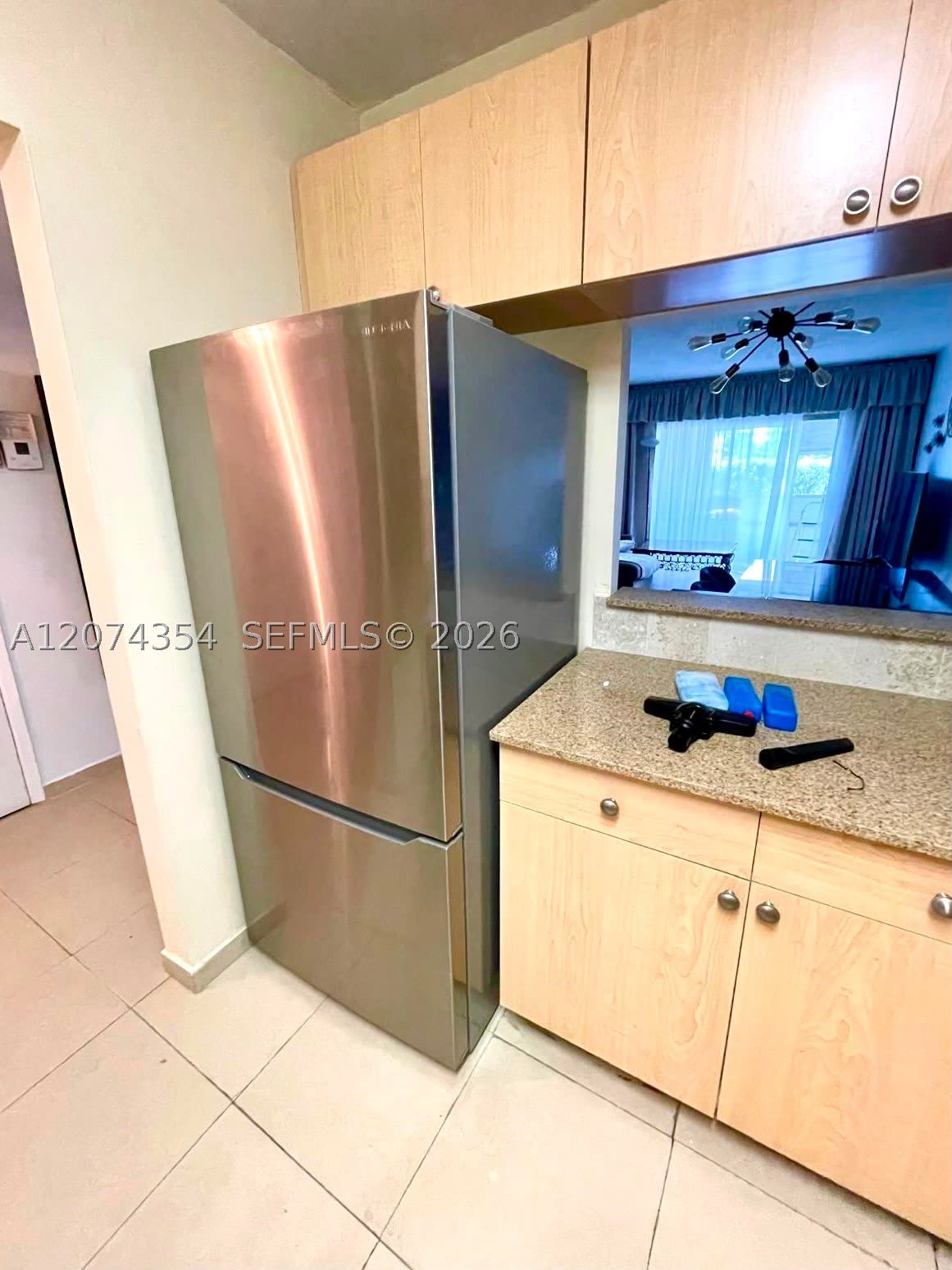 981 Hillcrest Ct – photo 4