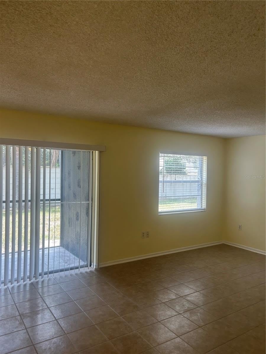 2513 N Alafaya Trail – photo 3