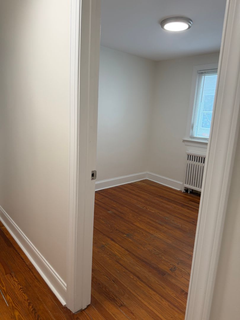 West Carroll Apartments 92 96 W Main Street – photo 2