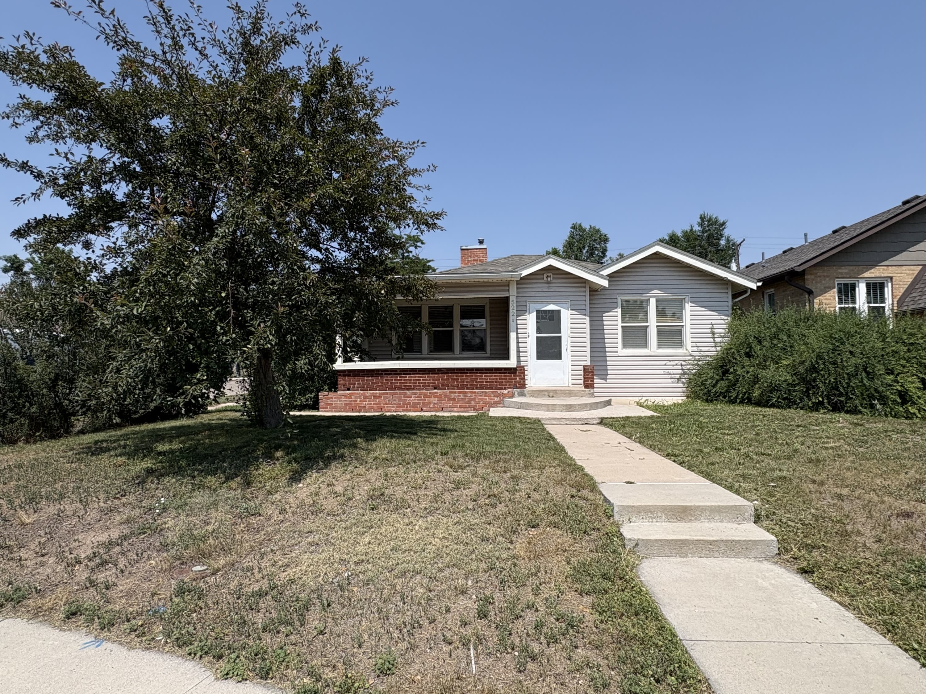 522 West Pershing Boulevard – photo 1