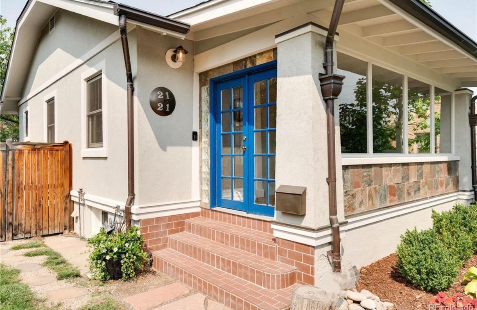 Charming Rosedale Bungalow with Finished Basement & Incredible Outdoor Space – photo 2